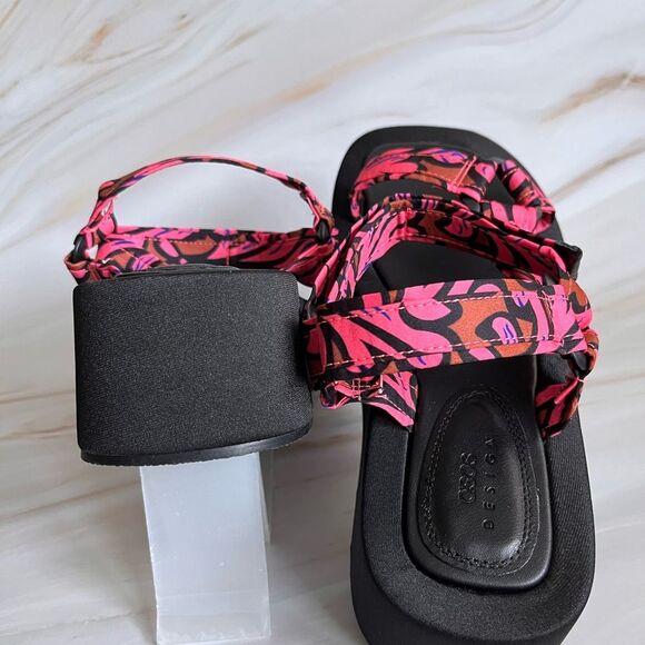 Women's Chunky Wide Fit Platform Sandals Sport Beach Pink Adjustable Strap Size6 - Picture 3 of 3